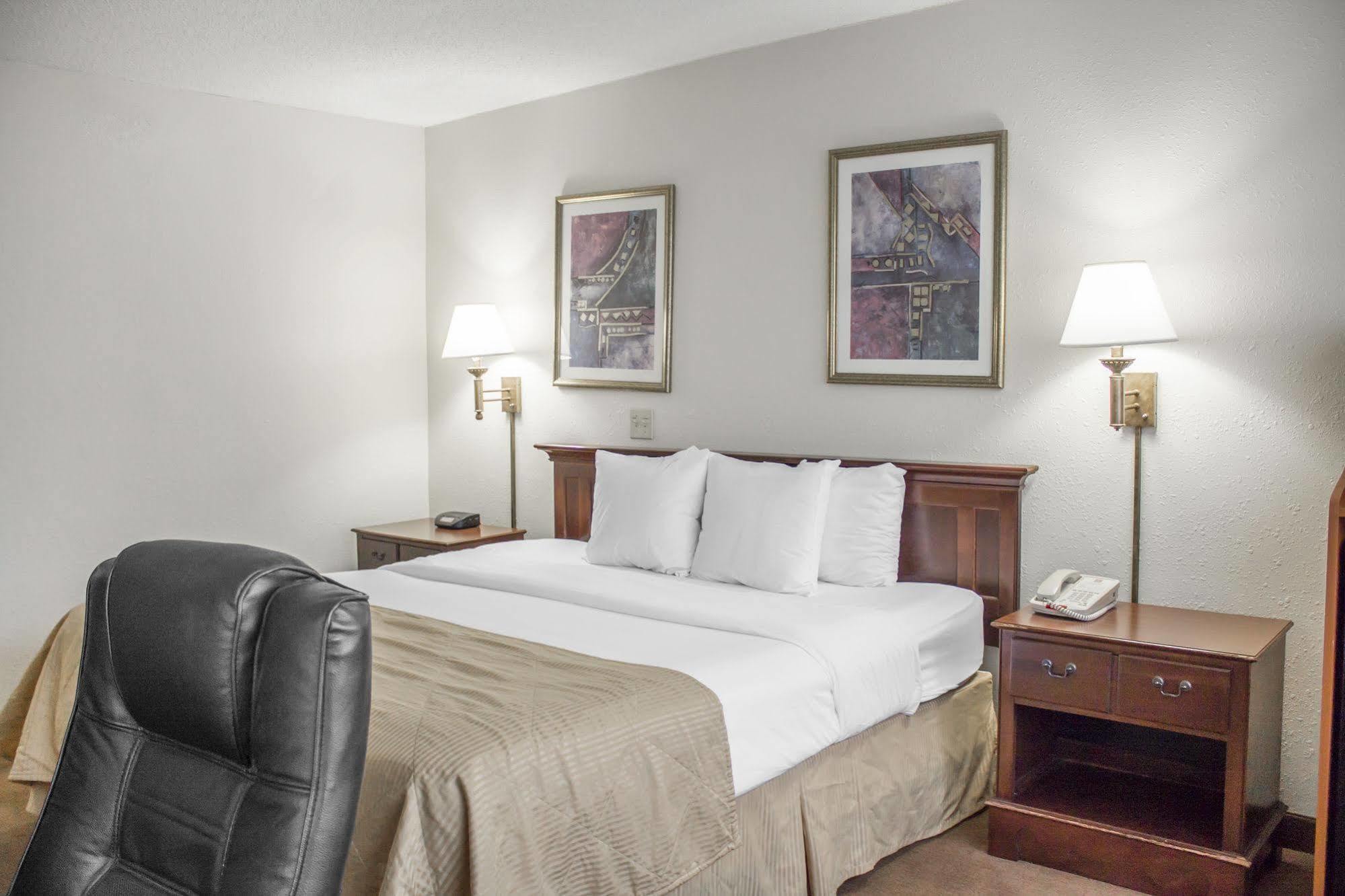 Norwood Inn Hudson Luaran gambar