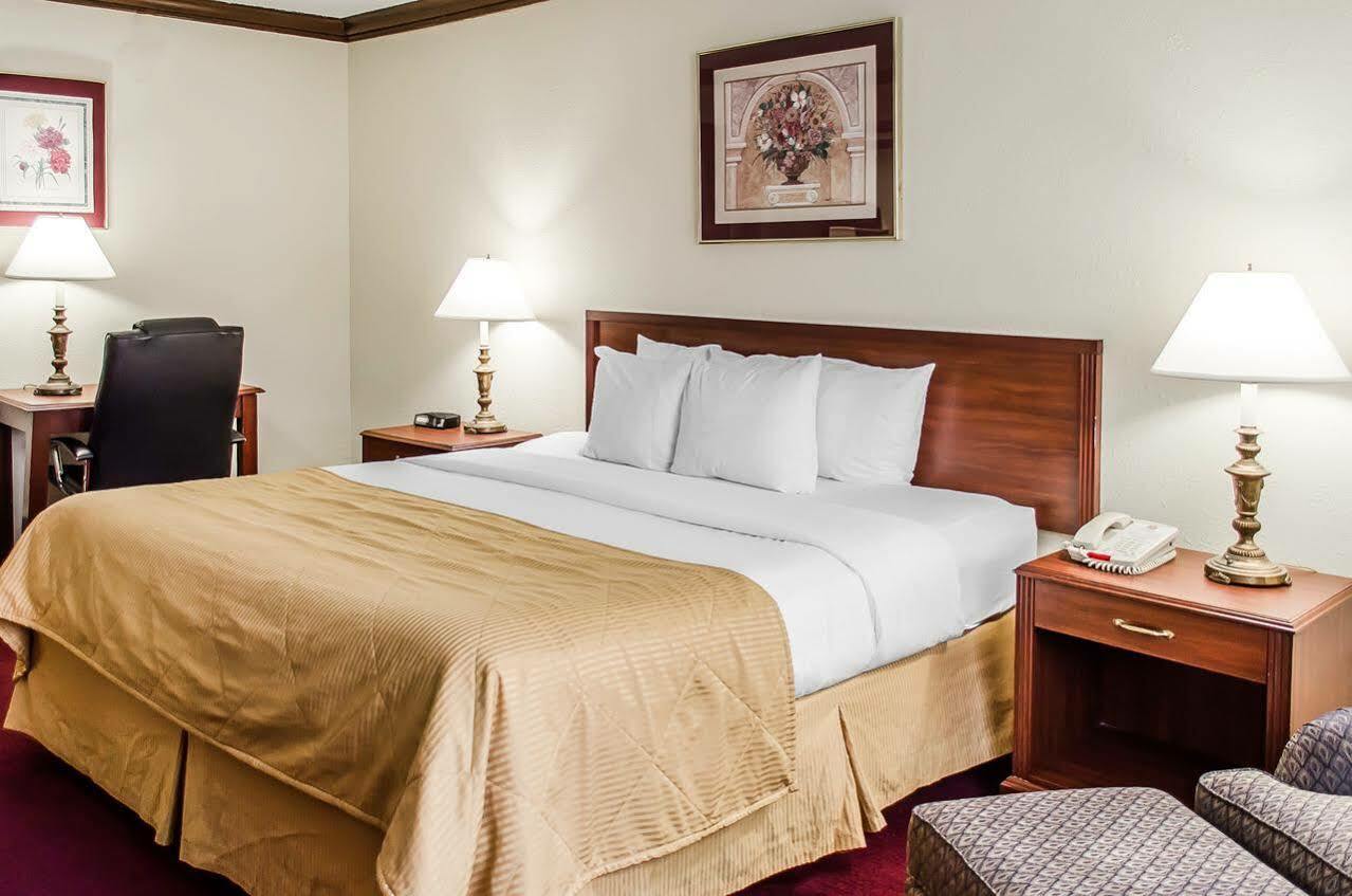 Norwood Inn Hudson Luaran gambar