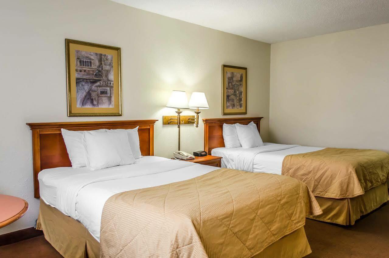 Norwood Inn Hudson Luaran gambar
