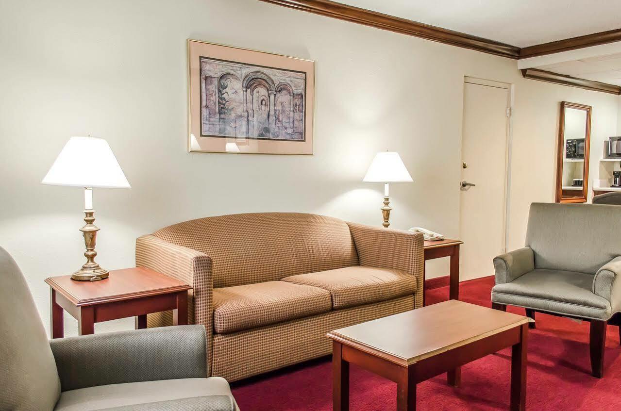 Norwood Inn Hudson Luaran gambar